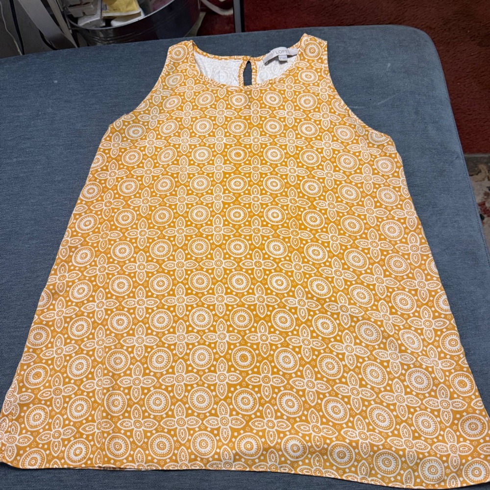 Loft Mustard Yellow White Medallion Print Sleeveless Shell Blouse Medium